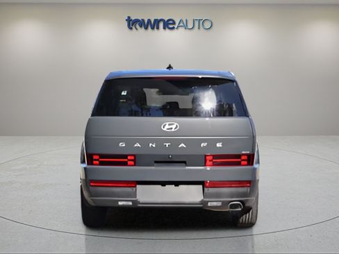 Used 2026 Hyundai Santa Fe SE AWD/4WD image 4