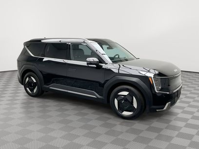 Used 2024 Kia EV9 Wind