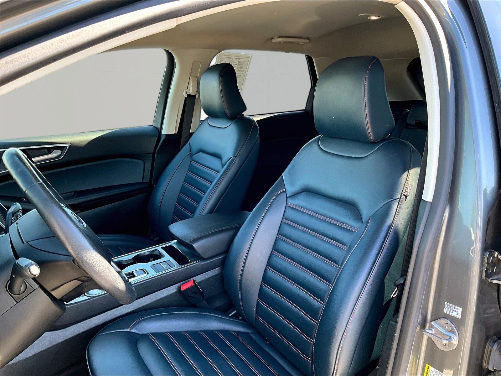 Used 2023 Ford Edge SEL w/ Sport Appearance Package AWD/4WD image 21