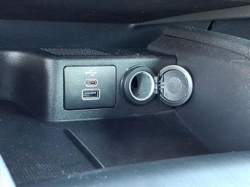 Used 2024 Ford Escape ST-Line image 12