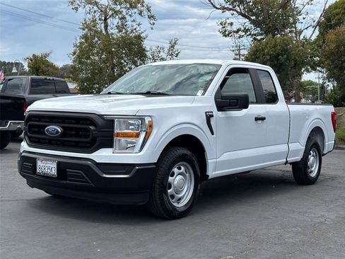 Used 2021 Ford F150 XL w/ Equipment Group 101A High RWD image 4