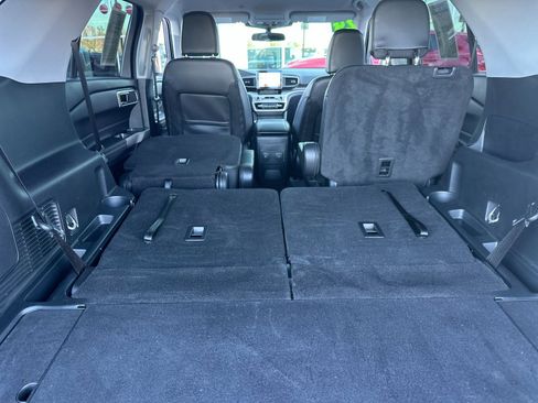 Used 2024 Ford Explorer XLT w/ Equipment Group 202A image 16