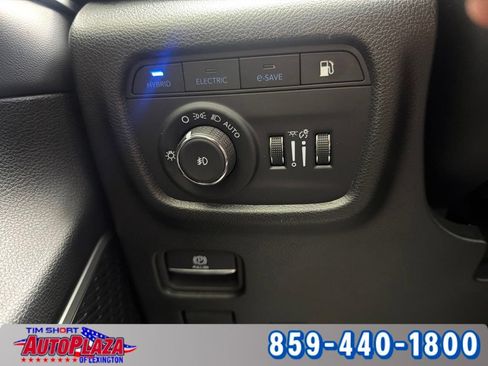 Used 2024 Jeep Grand Cherokee Limited 4xe AWD/4WD image 32