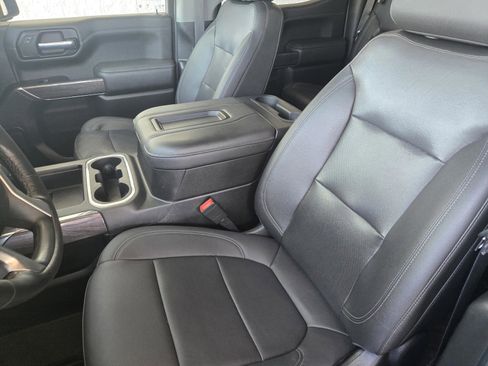 Used 2022 Chevrolet Silverado 1500 LTZ image 12