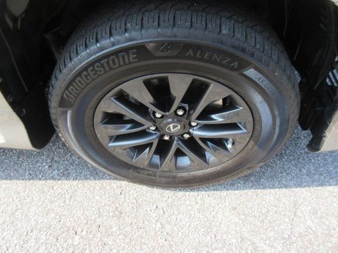 Used 2021 Lexus GX 460 Premium w/ Premium Plus Package AWD/4WD image 13