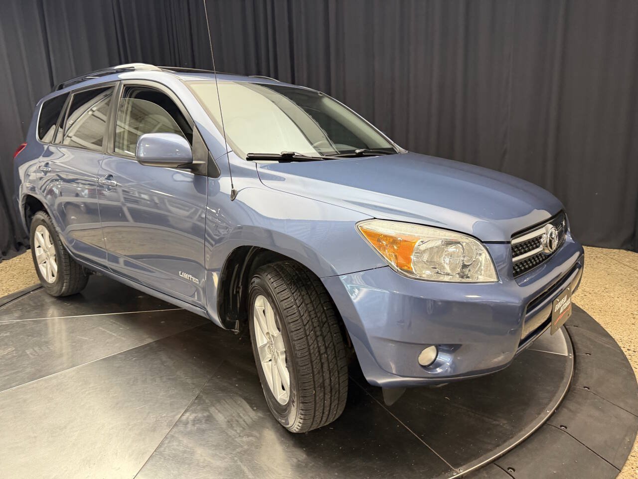 Used 2008 Toyota RAV4 Limited AWD/4WD image 14