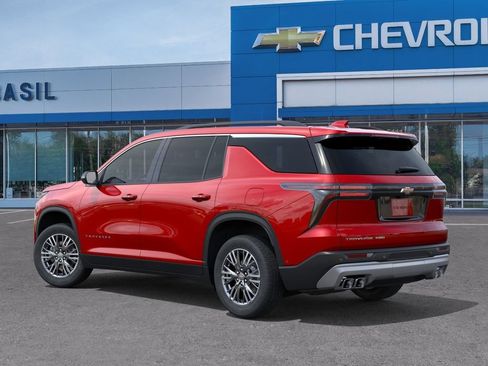 New 2027 Chevrolet Traverse LT AWD/4WD image 3