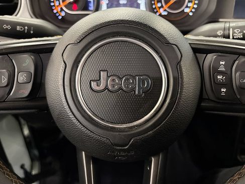 Used 2024 Jeep Wrangler Sport AWD/4WD image 18