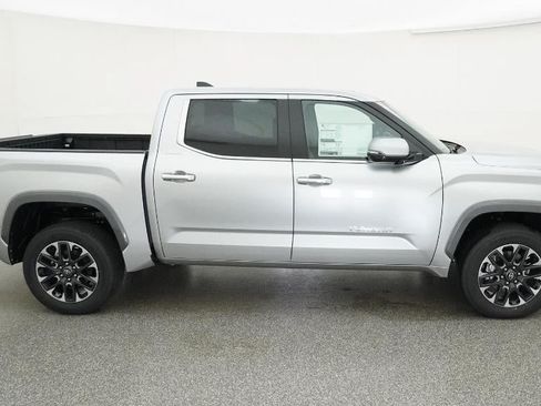 New 2026 Toyota Tundra Limited AWD/4WD image 11