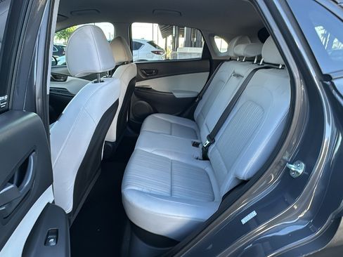 Used 2023 Hyundai Kona SEL image 16
