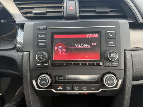 Used 2019 Honda Civic LX image 17