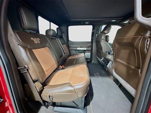 Used 2023 Ford F350 King Ranch w/ FX4 Off-Road Package image 28