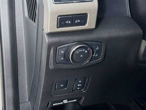 Used 2021 Ford F250 Lariat AWD/4WD image 12