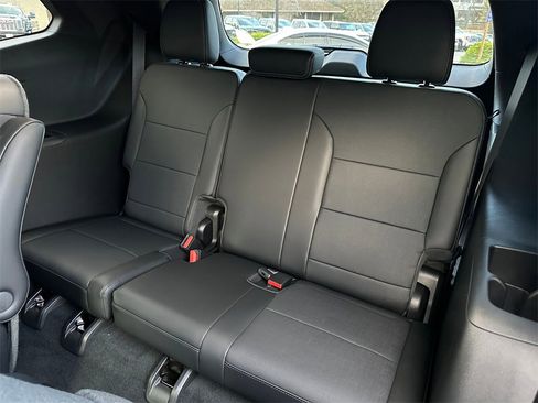 New 2026 Buick Enclave Preferred w/ Power Package image 17