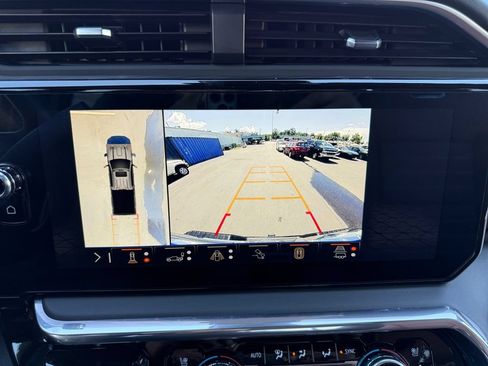 Used 2024 GMC Sierra 2500 Denali Ultimate w/ Max Trailering Package AWD/4WD image 15