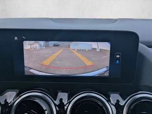 Certified 2025 Mercedes-Benz GLA 250 image 13