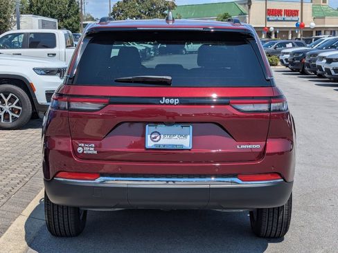 New 2025 Jeep Grand Cherokee 4WD image 6