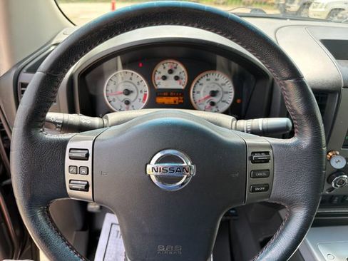 Used 2011 Nissan Titan PRO-4X AWD/4WD image 16