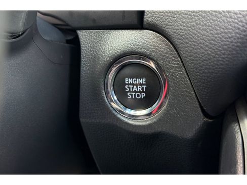 Certified 2025 Toyota RAV4 XLE AWD/4WD image 25