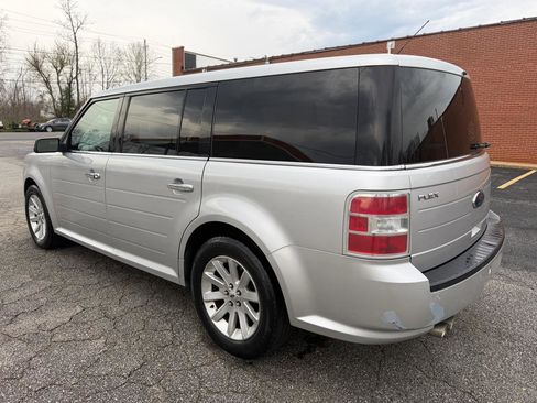 Used 2011 Ford Flex SEL w/ Rapid Spec Order Code image 7