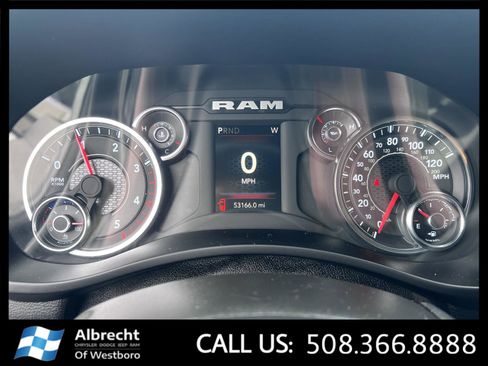 Used 2024 RAM 3500 Big Horn image 26