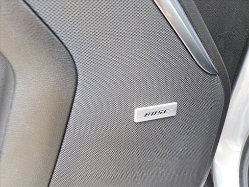 Used 2025 GMC Yukon Denali AWD/4WD image 14