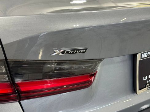 Used 2023 BMW 330i xDrive Sedan AWD/4WD image 52