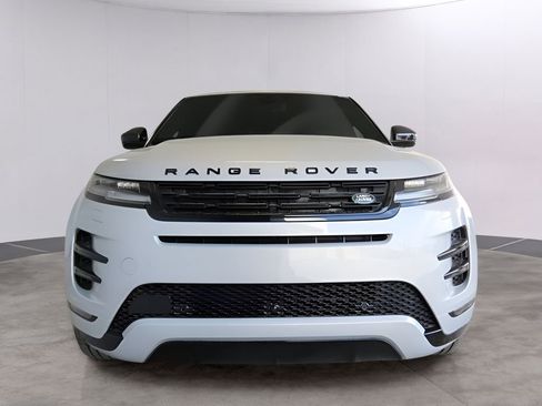 Used 2026 Land Rover Range Rover Evoque Dynamic SE AWD/4WD image 2