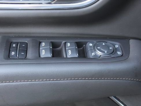 Used 2024 Chevrolet Tahoe High Country AWD/4WD image 40