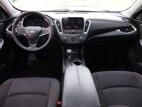 Used 2024 Chevrolet Malibu LT FWD image 21