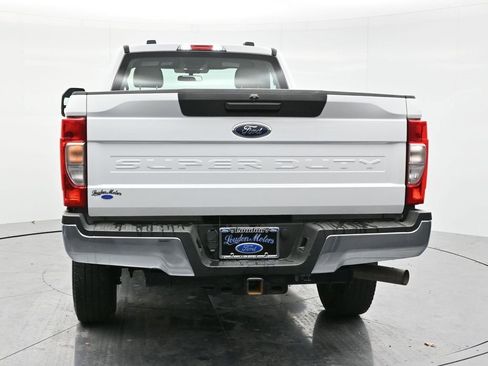 Used 2022 Ford F250 XL w/ Power Equipment Group image 6
