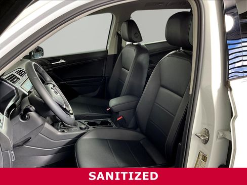 Used 2020 Volkswagen Tiguan SEL AWD/4WD image 19