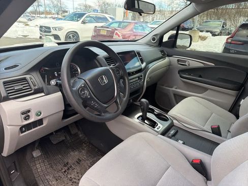 Used 2018 Honda Pilot EX image 29