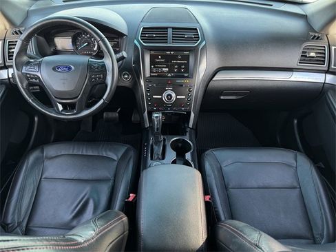 Used 2016 Ford Explorer Sport image 10