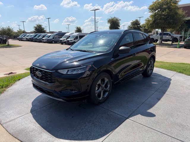 Used 2024 Ford Escape ST-Line FWD image 3
