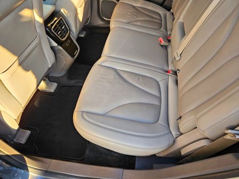 Used 2021 Lincoln Nautilus Reserve w/ Monochromatic Package image 20