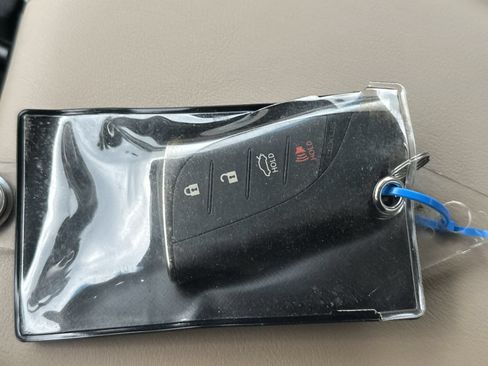 Used 2019 Lexus ES 350 w/ Accessory Package 2 FWD image 34