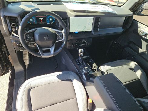 New 2025 Ford Bronco Big Bend image 15