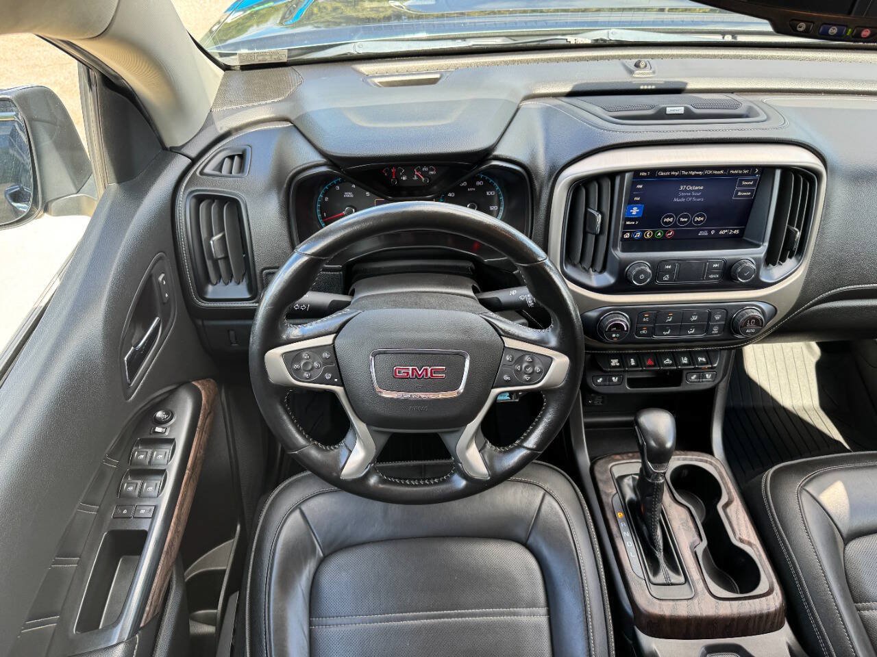 Used 2022 GMC Canyon Denali AWD/4WD image 38