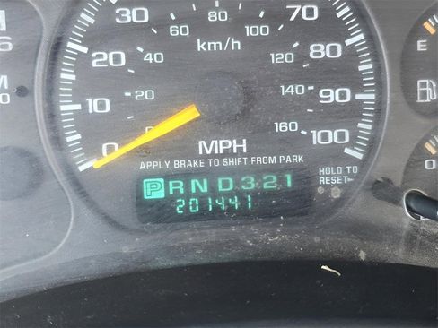 Used 2000 Chevrolet Silverado 1500 LS w/ Off-Road Chassis Pkg image 17