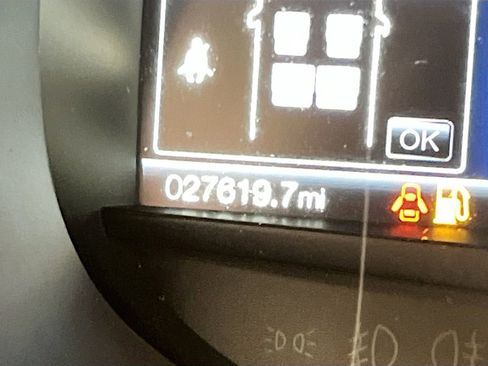 Used 2022 Ford Edge ST-Line image 12