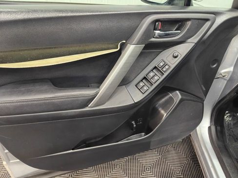 Used 2014 Subaru Forester 2.5i Limited w/ Popular Package #2 AWD/4WD image 39