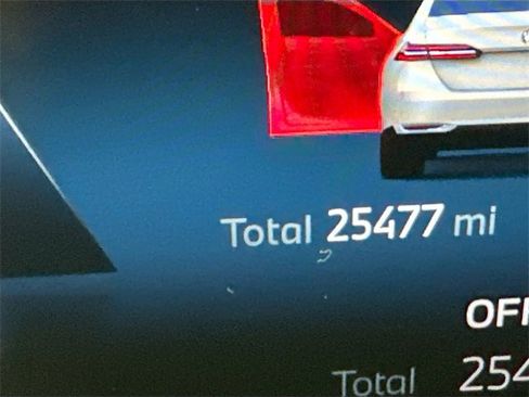 Used 2025 BMW 530i xDrive 530i xDrive image 17