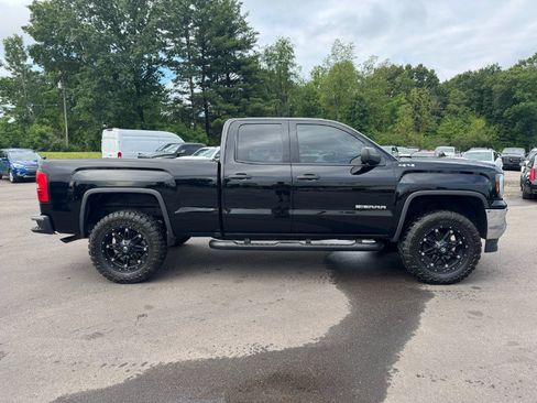 Used 2017 GMC Sierra 1500 4x4 Double Cab w/ Sierra Convenience Package image 6