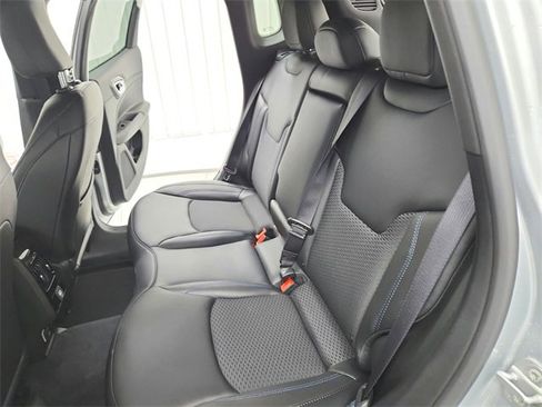 New 2026 Jeep Compass Latitude image 31