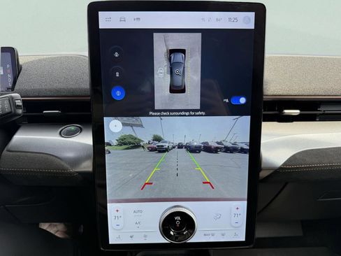 Certified 2022 Ford Mustang Mach-E GT image 24