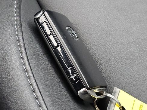 Used 2022 MAZDA CX-30 AWD 2.5 S w/ Select Package image 33