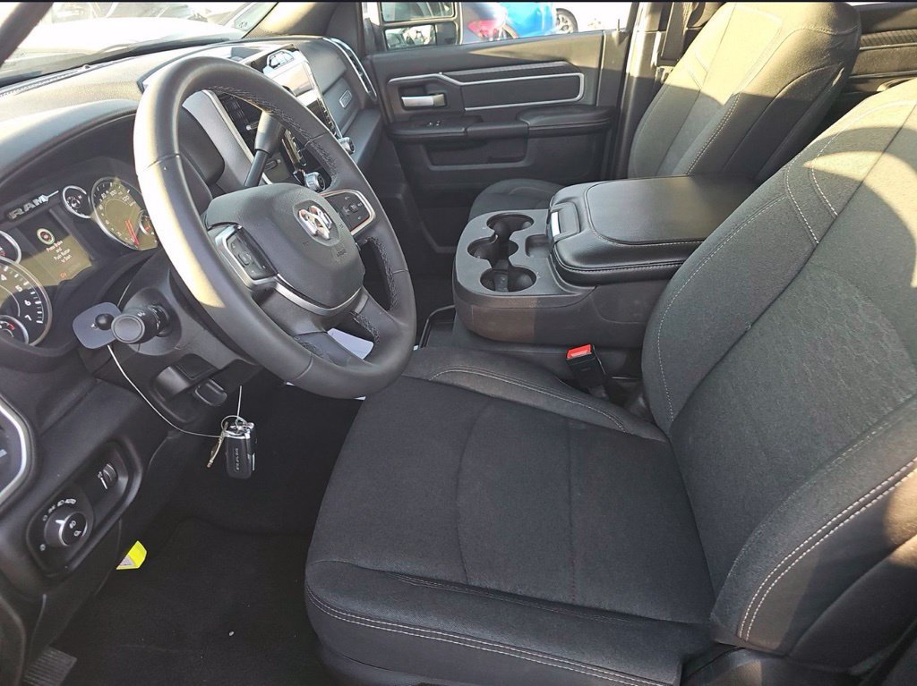 Used 2025 RAM 2500 Big Horn AWD/4WD image 5