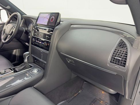 Used 2023 Nissan Armada SL w/ Midnight Edition Package image 14