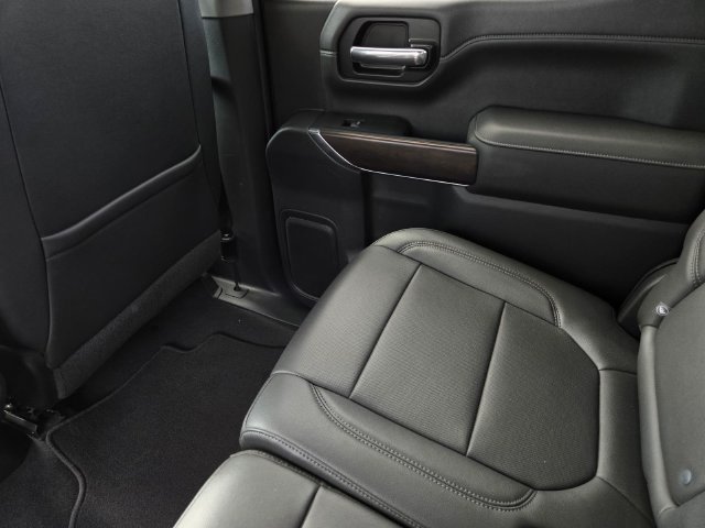 Used 2022 GMC Sierra 1500 SLT AWD/4WD image 14